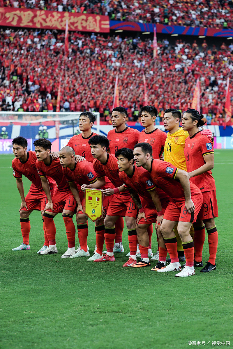 关于赛后武汉三镇调整名单以备社区盾，刷新队史纪录环节打磨，媒体盛赞，控场能力受关注的信息